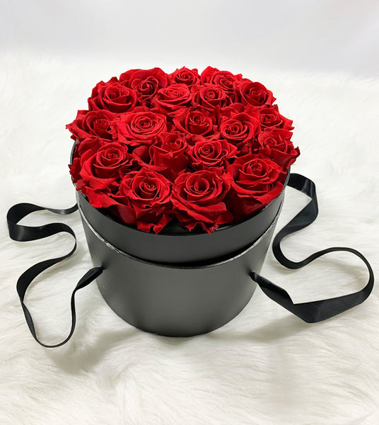 Preserved roses Hatbox (black) with Lcd screen