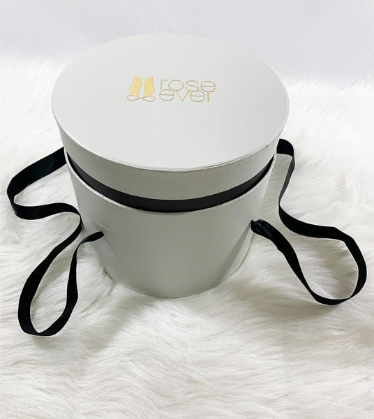 Preserved roses Hatbox (Light Grey) with Lcd screen